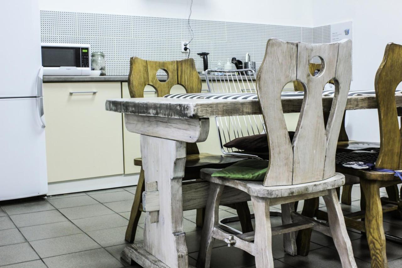 Baba Hostel Kalisz  Bagian luar foto